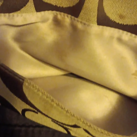 Coach Purse - Picture 6 of 9